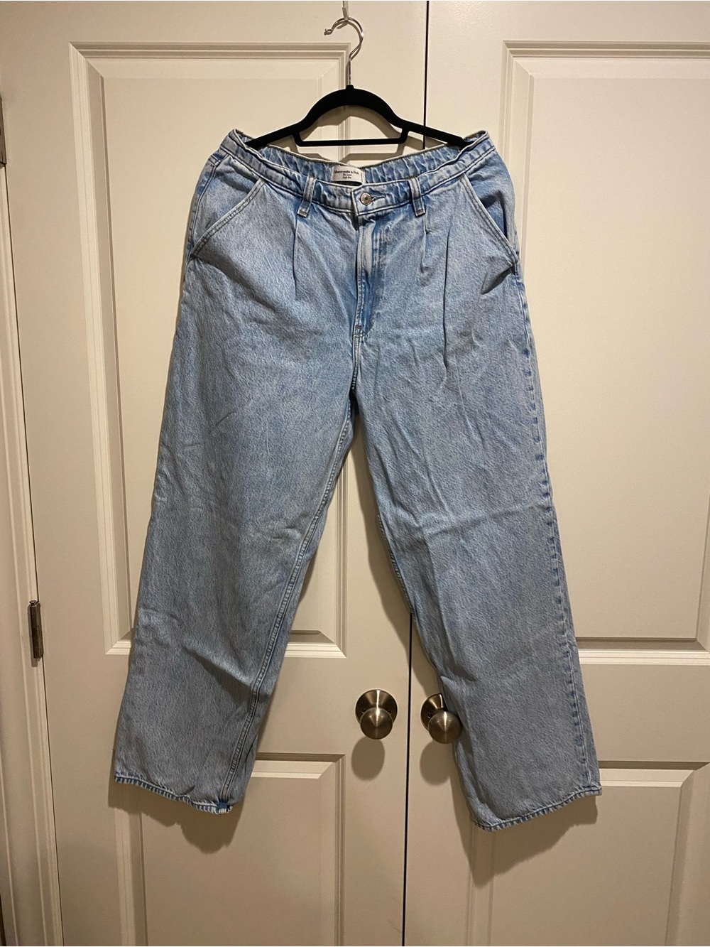 Abercrombie & Fitch Denim Pleated Jeans